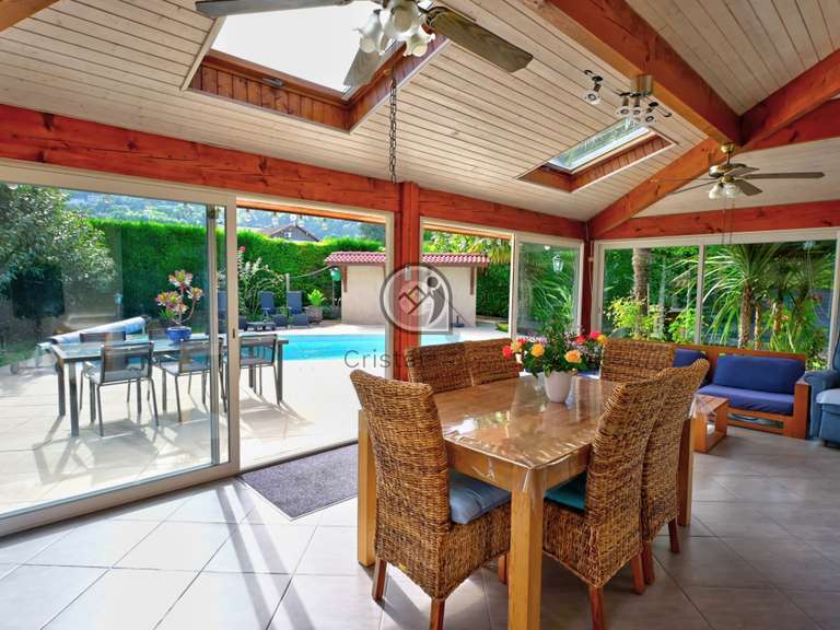 Villa Froges - 4 chambres - 158m²