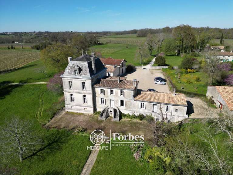 Château Fronsac - 5 chambres - 470m²