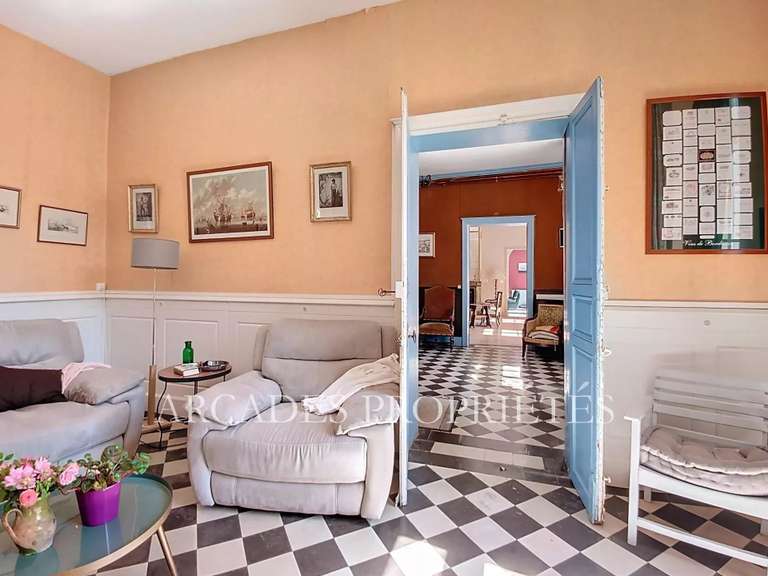 Propriété Fronsac - 327m²