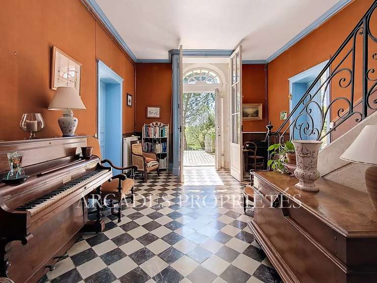 Propriété Fronsac - 327m²