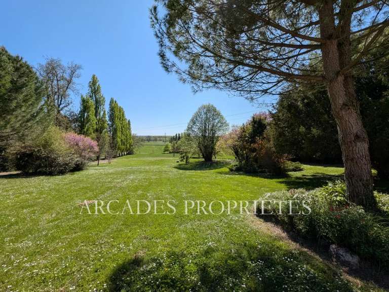 Propriété Fronsac - 327m²
