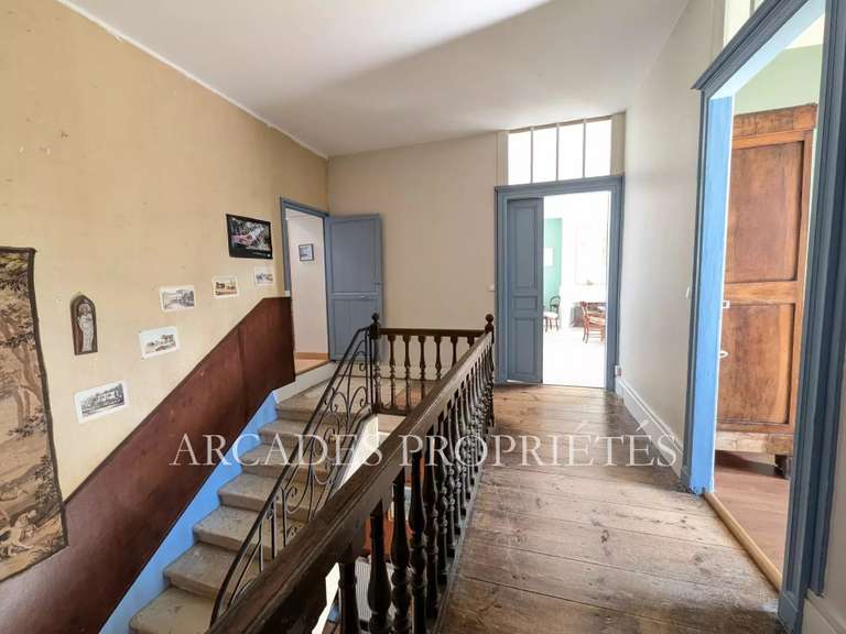 Propriété Fronsac - 327m²