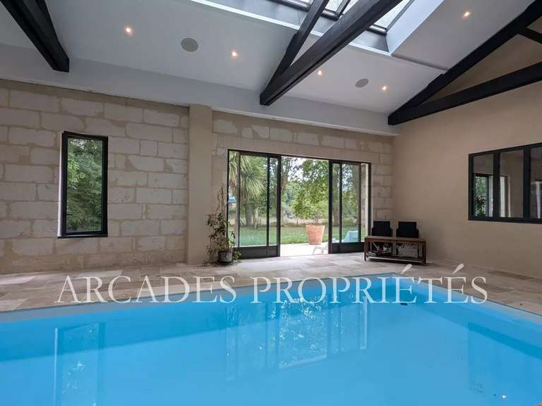 Propriété Fronsac - 8 chambres - 723m²