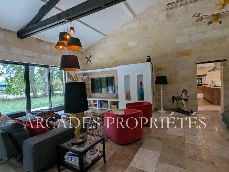 Propriété Fronsac - 8 chambres - 723m²