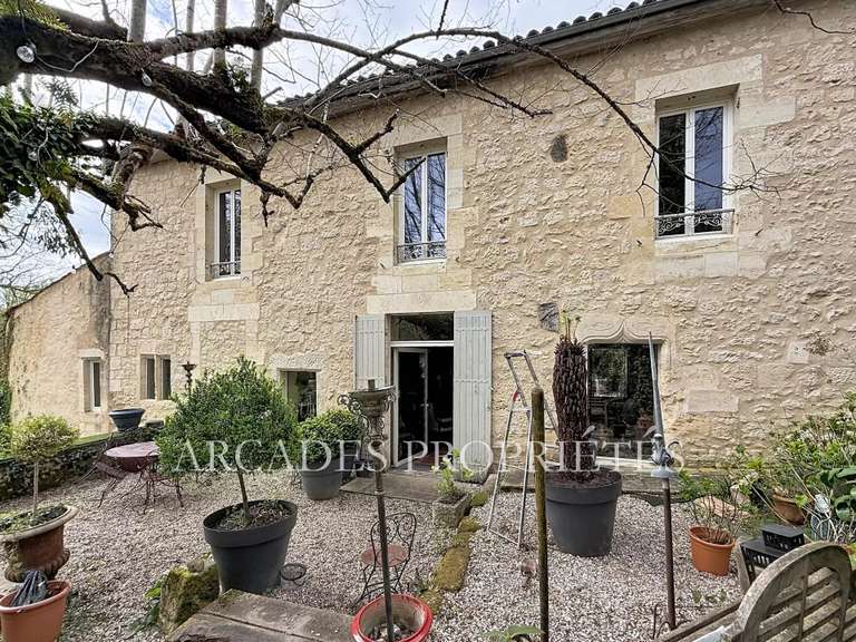 Propriété Frontenac - 4 chambres - 460m²