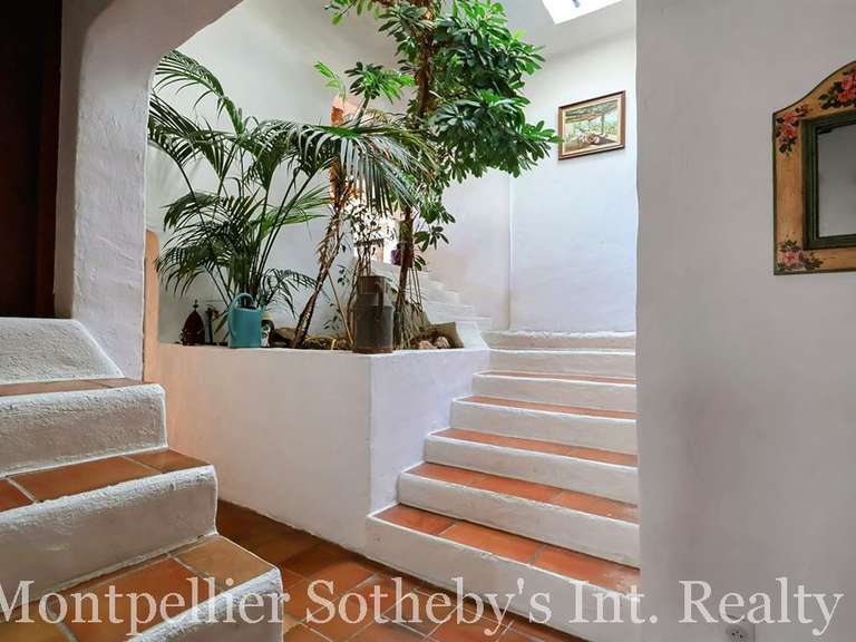 Maison Frontignan - 7 chambres - 230m²
