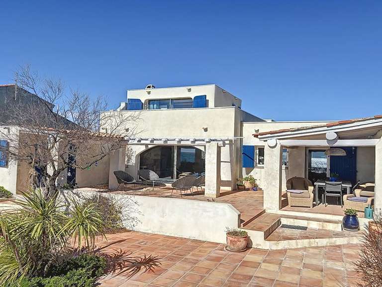 Maison Frontignan - 7 chambres - 230m²