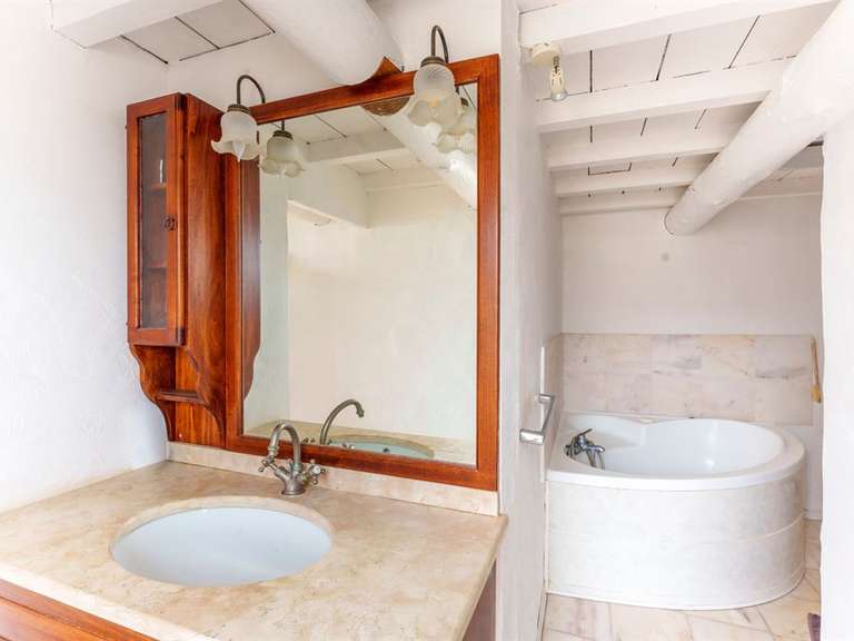 Maison Frontignan - 7 chambres - 230m²