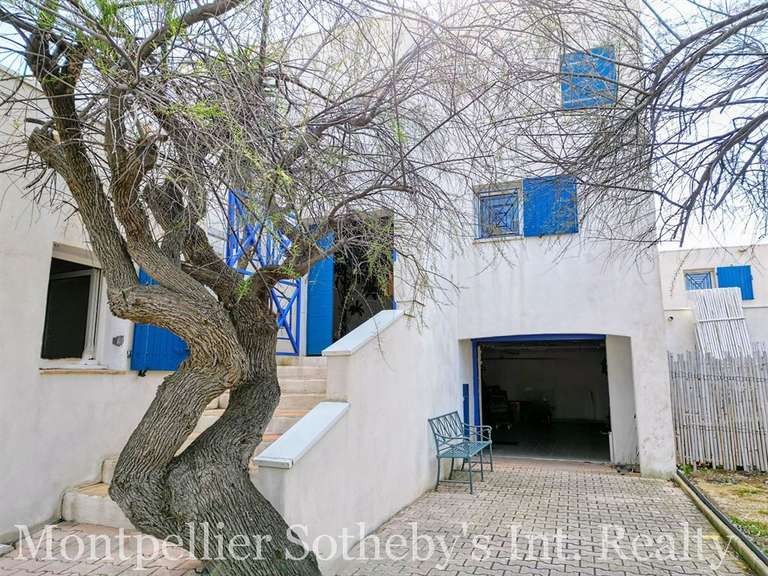 Maison Frontignan - 7 chambres - 230m²