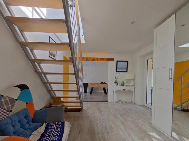 Propriété Frossay - 5 chambres - 220m²