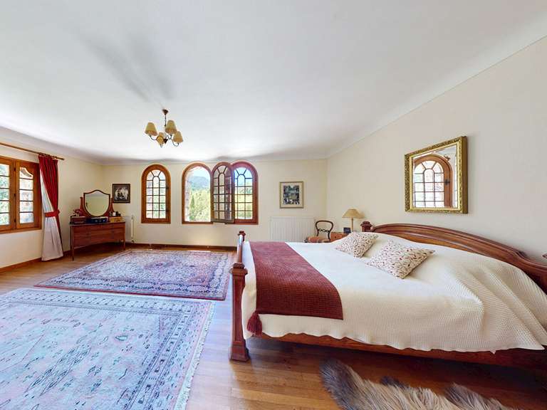 Maison Fuilla - 6 chambres - 308m²