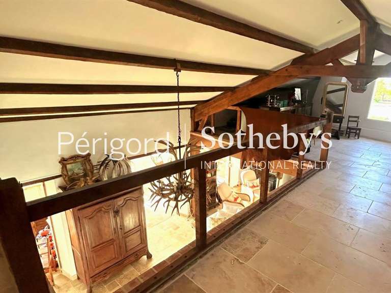 Maison Fumel - 735m²