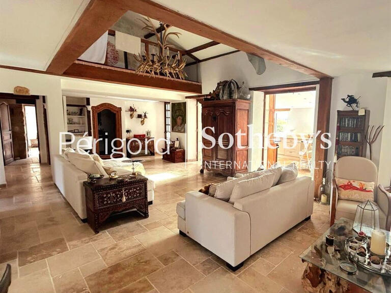Maison Fumel - 735m²