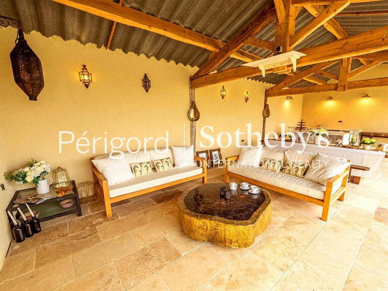 Maison Fumel - 735m²