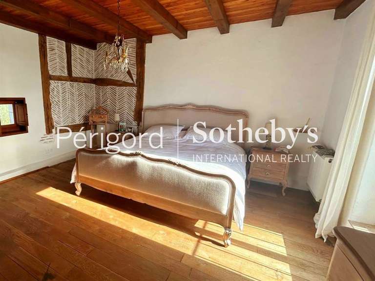 Maison Fumel - 735m²