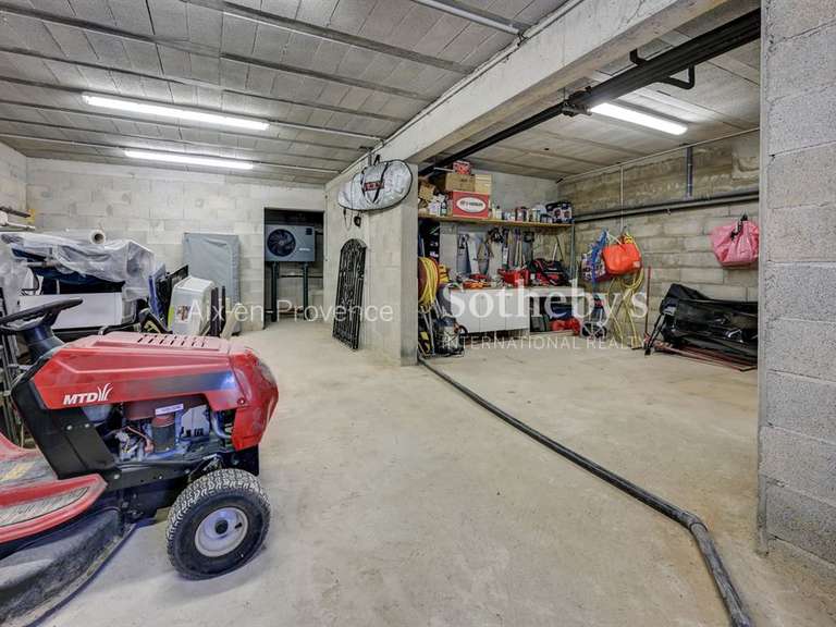 Maison Fuveau - 5 chambres - 290m²