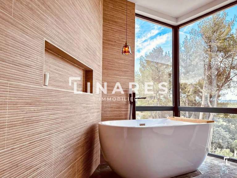 Maison Fuveau - 5 chambres - 250m²