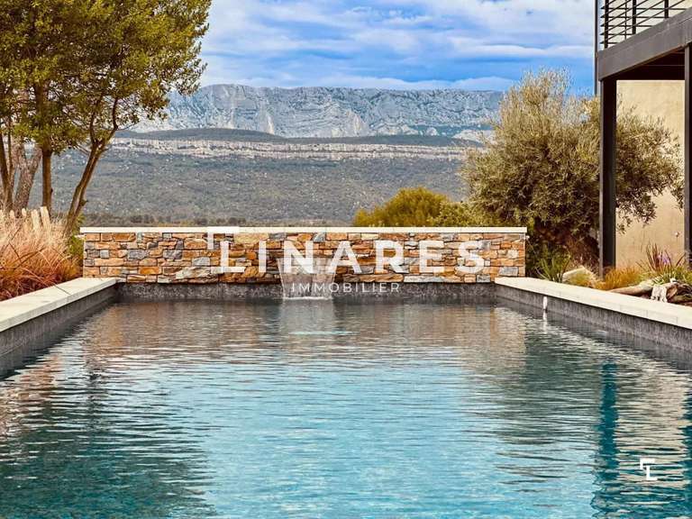 Maison Fuveau - 5 chambres - 250m²