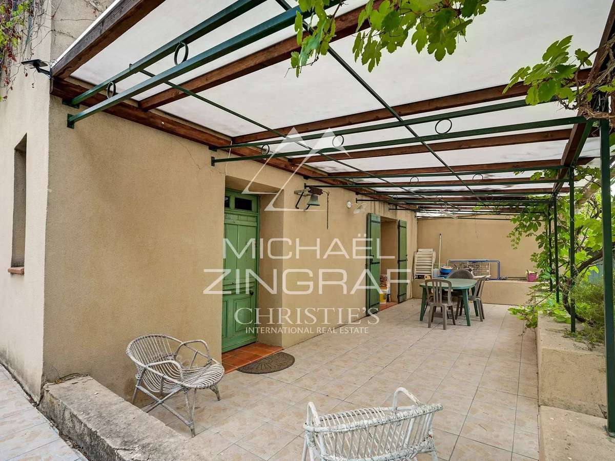 House Fuveau
