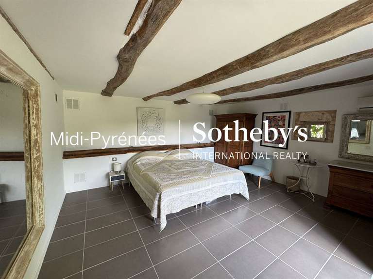 Maison Gaillac - 4 chambres - 200m²