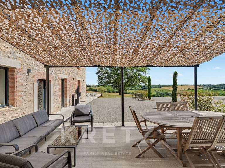 Maison Gaillac - 4 chambres - 220m²