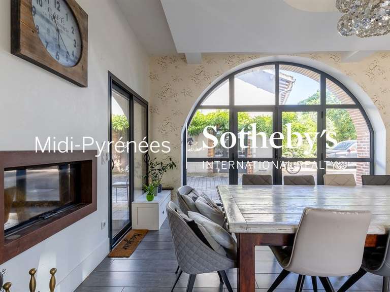 Maison Gaillac - 5 chambres - 750m²