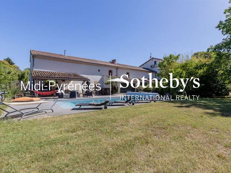 Maison Gaillac - 5 chambres - 750m²