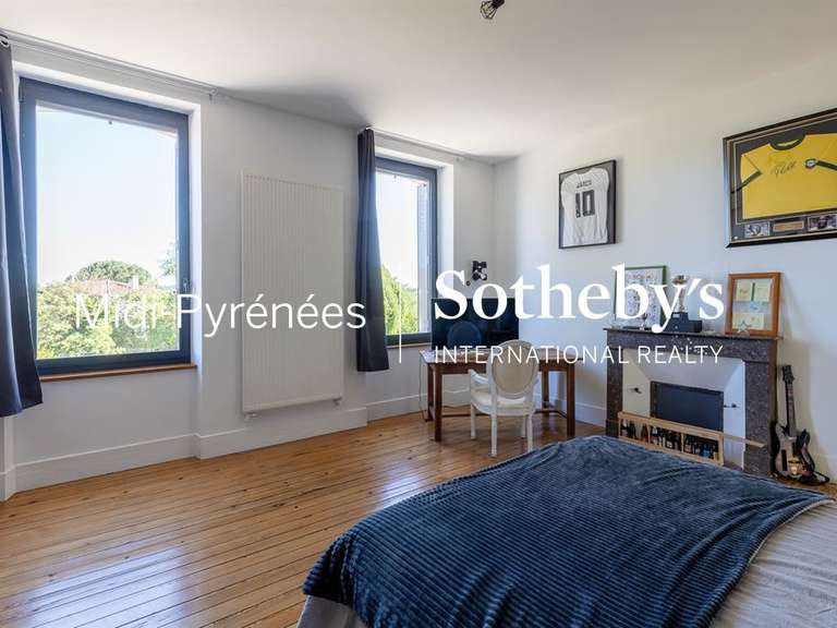 Maison Gaillac - 5 chambres - 750m²