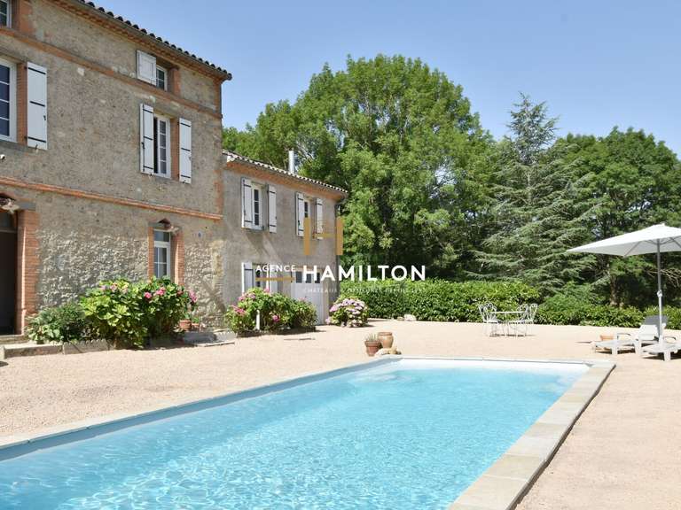 Maison Gaillac - 6 chambres - 239m²