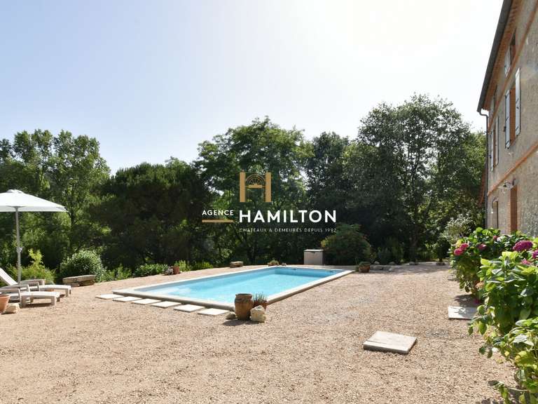 Maison Gaillac - 6 chambres - 239m²