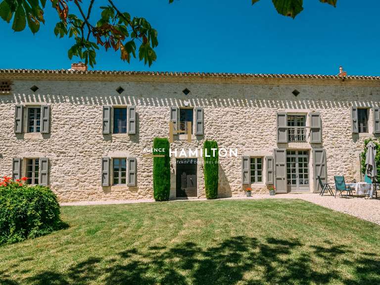 Maison Gaillac - 5 chambres - 372m²