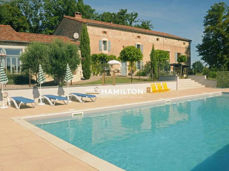 Maison Gaillac - 11 chambres - 655m²