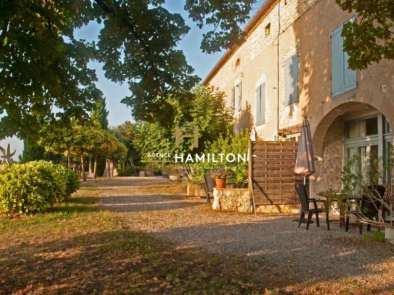 Maison Gaillac - 11 chambres - 655m²