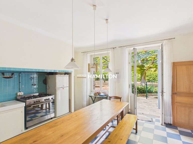 Maison Gaillac - 9 chambres - 347m²