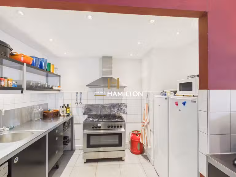 Maison Gaillac - 10 chambres - 655m²