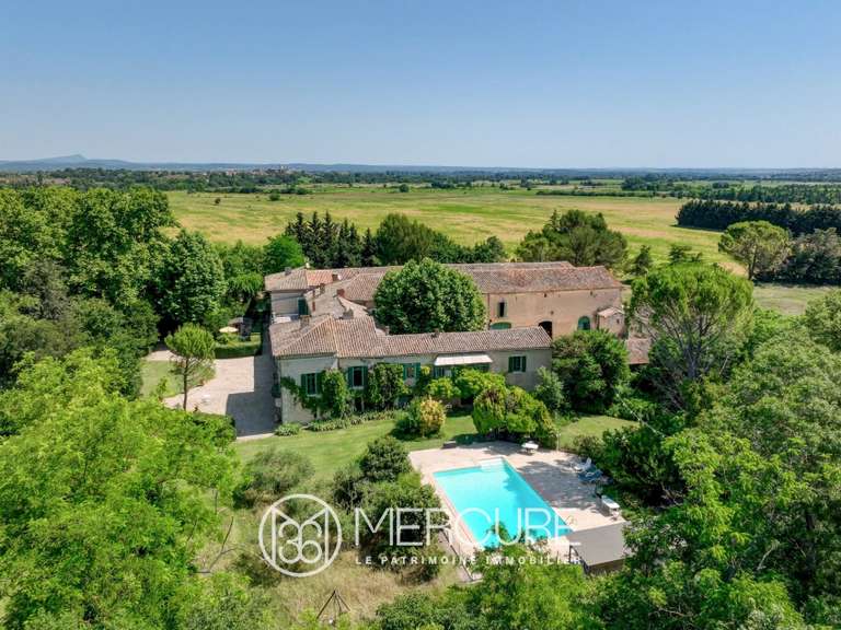 Propriété Gajan - 9 chambres - 1200m²