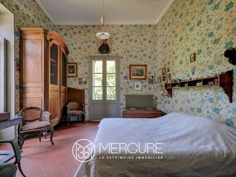 Propriété Gajan - 9 chambres - 1200m²