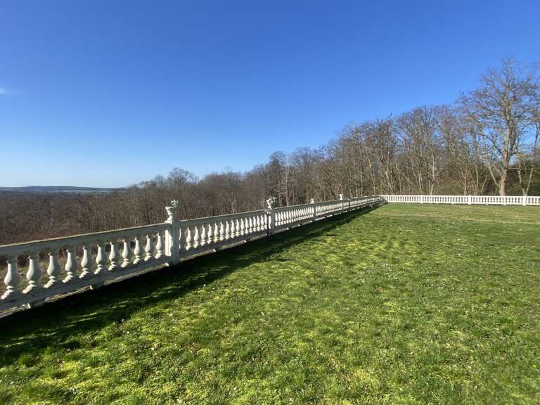 House Gambais - 3 bedrooms - 366m²