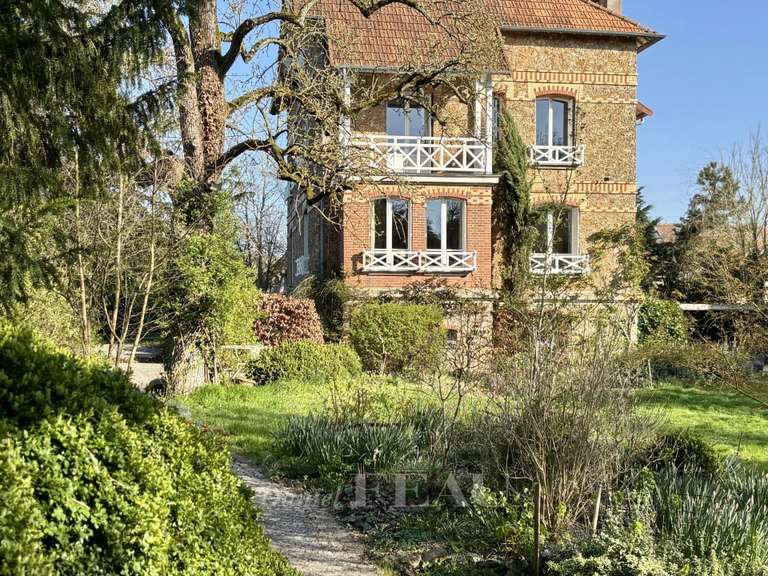 House Gambais - 6 bedrooms - 380m²