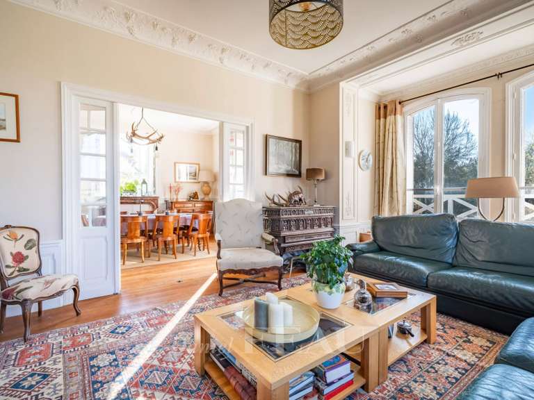 Maison Gambais - 6 chambres - 380m²