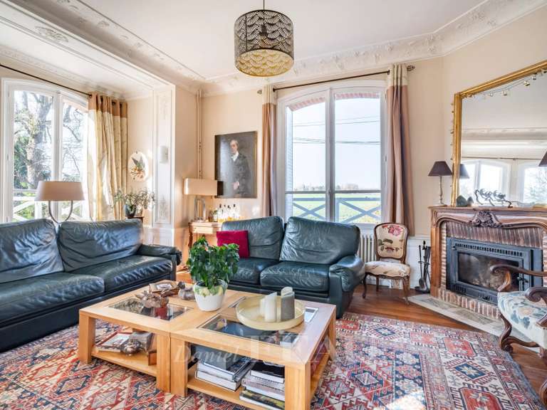 Maison Gambais - 6 chambres - 380m²