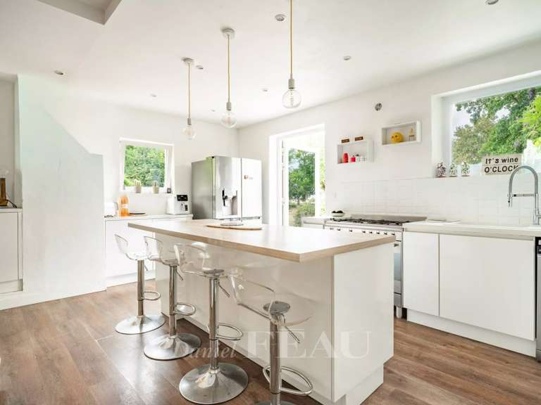 Maison Gambais - 6 chambres - 340m²