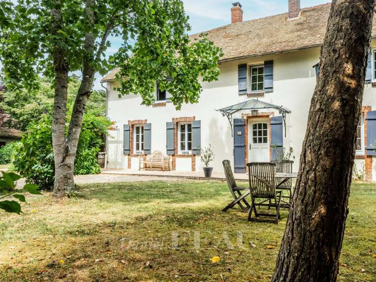 Maison Gambais - 6 chambres - 340m²