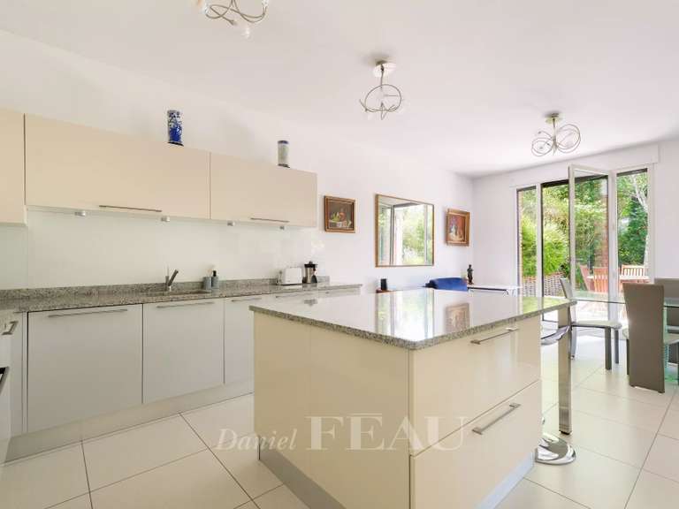 Appartement Garches - 3 chambres - 126m²