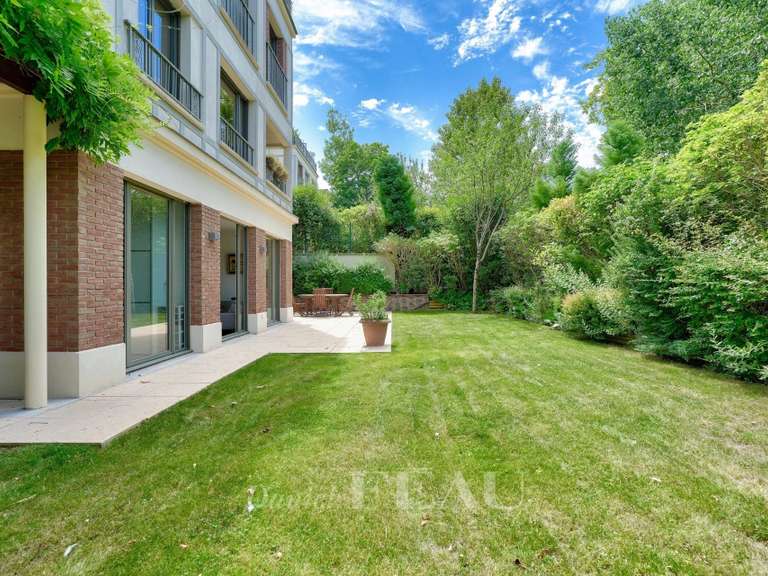 Appartement Garches - 3 chambres - 126m²