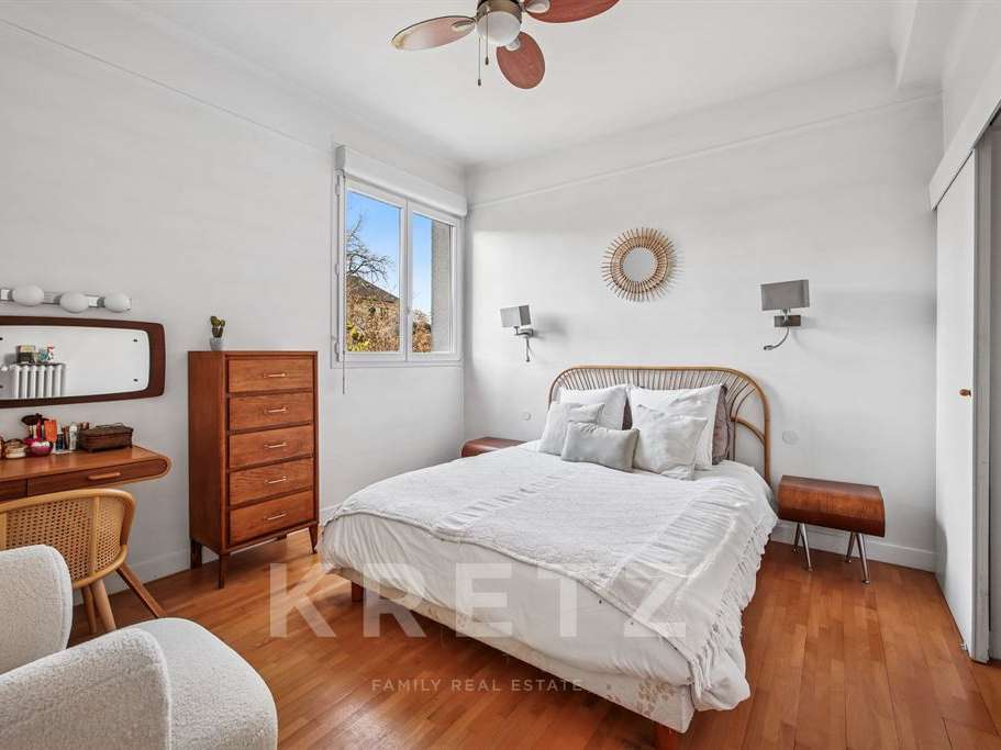 Apartment Garches