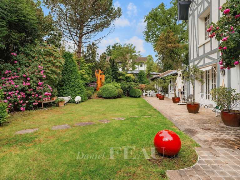 Appartement Garches - 4 chambres - 340m²