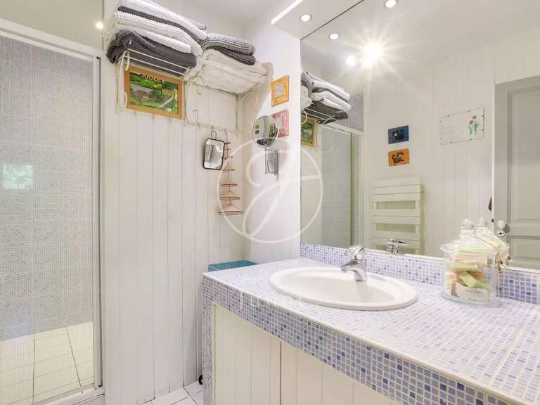 House Garches - 5 bedrooms - 269m²