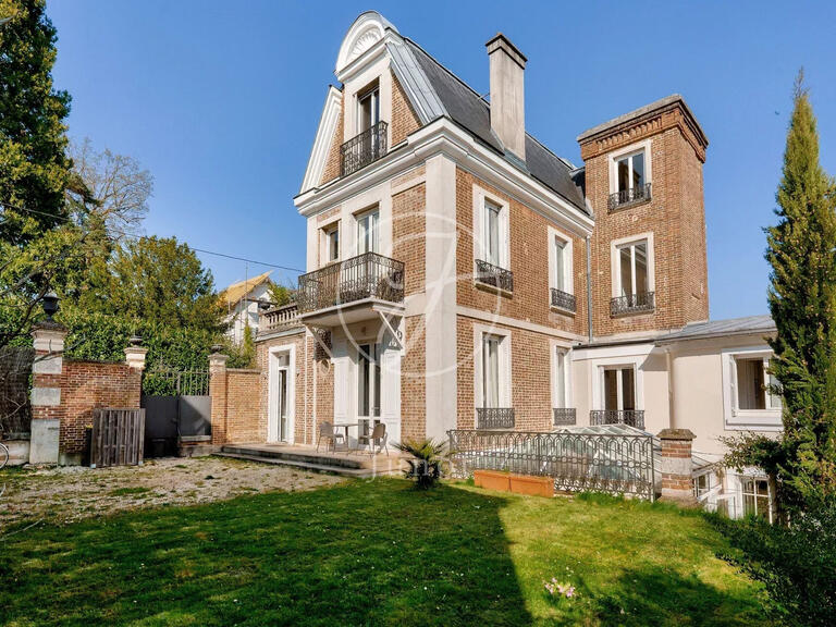 House Garches - 364m²