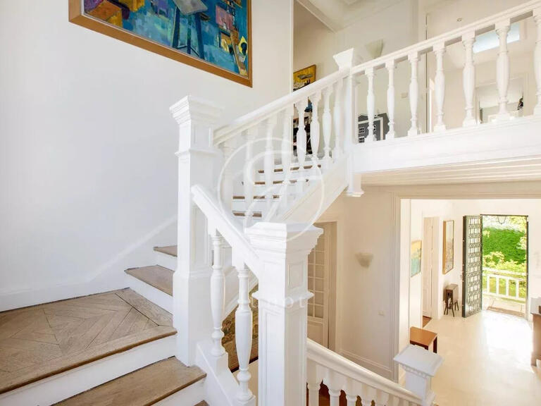Maison Garches - 4 chambres - 365m²
